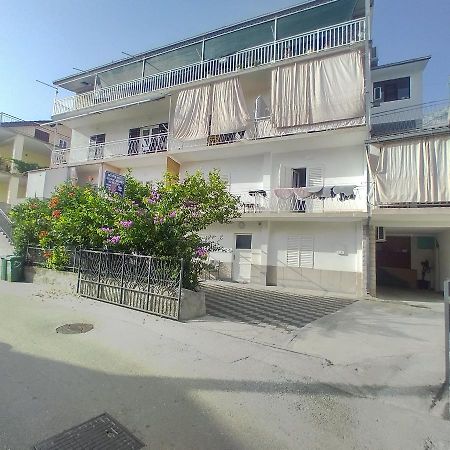 Guest House Milic Makarska Exterior foto